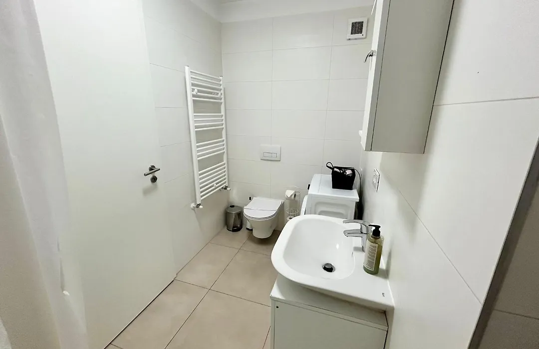 Jad Premium Apartaments Kasper Coresi-1